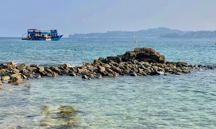 Scuba Diving in North Bay Island